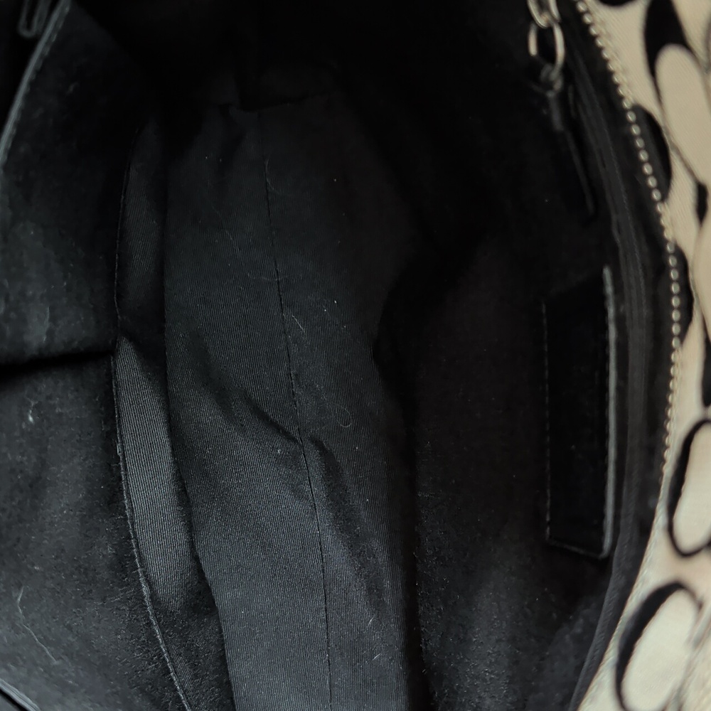Coach Hampton Signature Tote - Picture 10 of 16